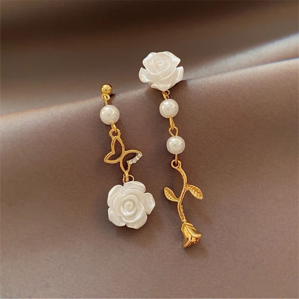 Rose 🌹 Flowers Mismatch Stud Drop Dangle Earring